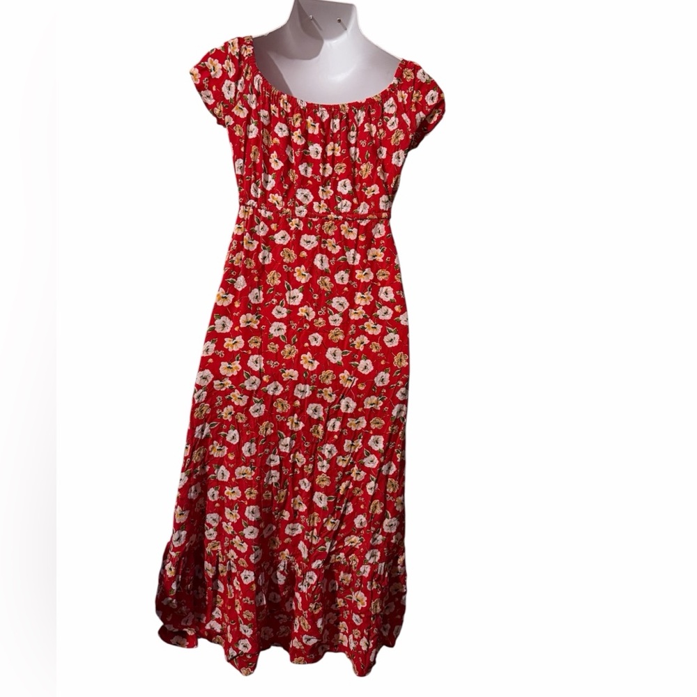 Red Floral Midi Dress with Tie-Waist - Picture 3 of 5